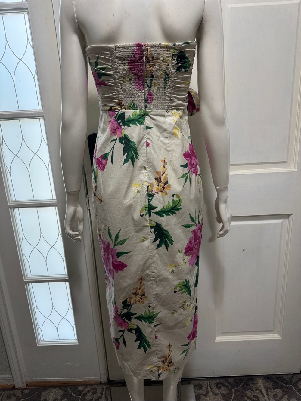 Vineyard Vines Strapless Floral Ruffle Midi Dress in Cream and Pink Size 2 - Picture 10 of 16